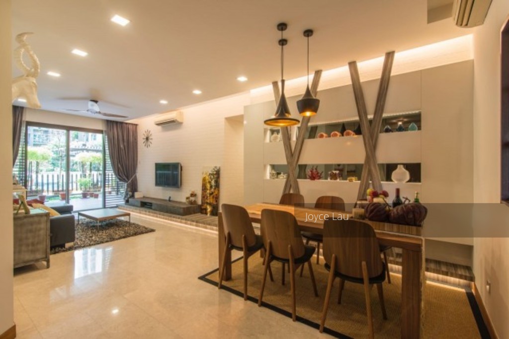 Lakeholmz thumbnail photo